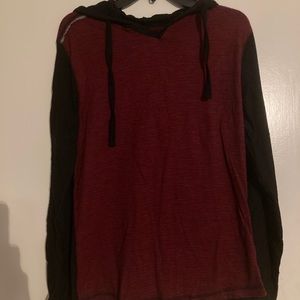 Men’s pullover shirt large
